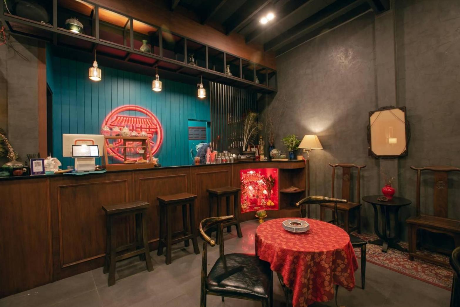 Caiyong Hometel & Cafe'S Studio Bangkok Kültér fotó